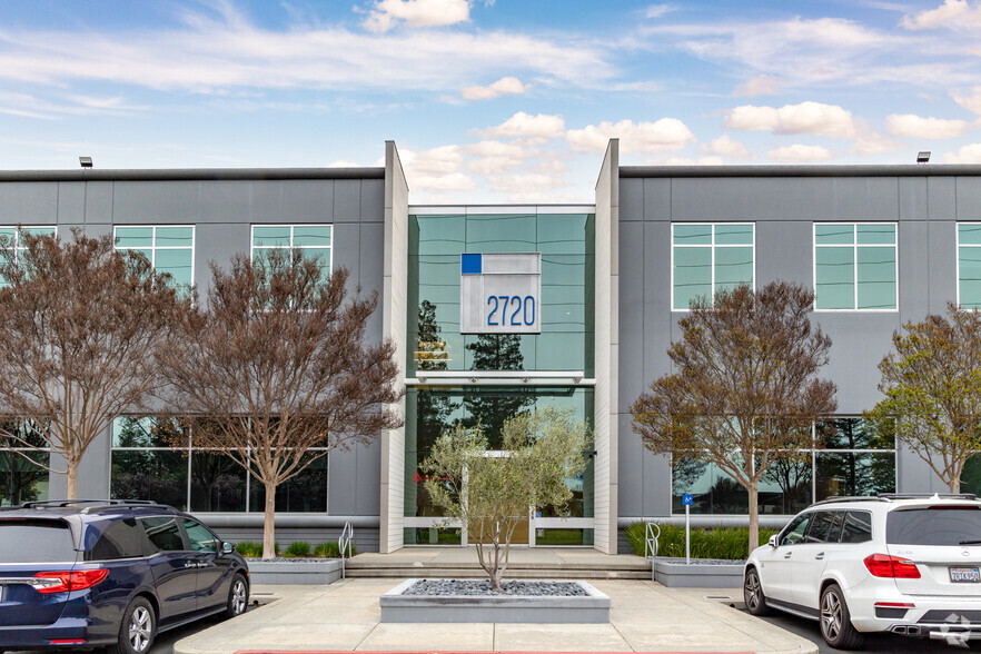 2740 Zanker Rd, San Jose, CA for lease - Building Photo - Image 1 of 7