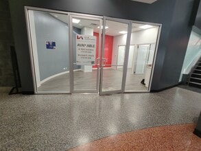 2828 N Clark St, Chicago, IL for lease Interior Photo- Image 1 of 8