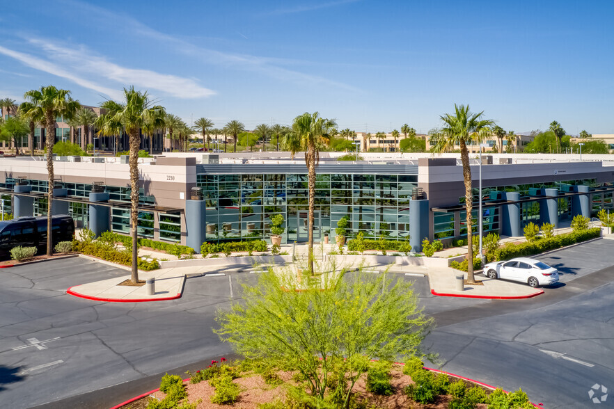 2230-2240 Corporate Cir, Henderson, NV for lease - Primary Photo - Image 1 of 14