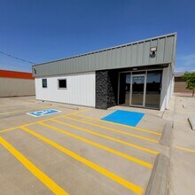5007 Avenue U, Lubbock, TX for lease Building Photo- Image 1 of 12
