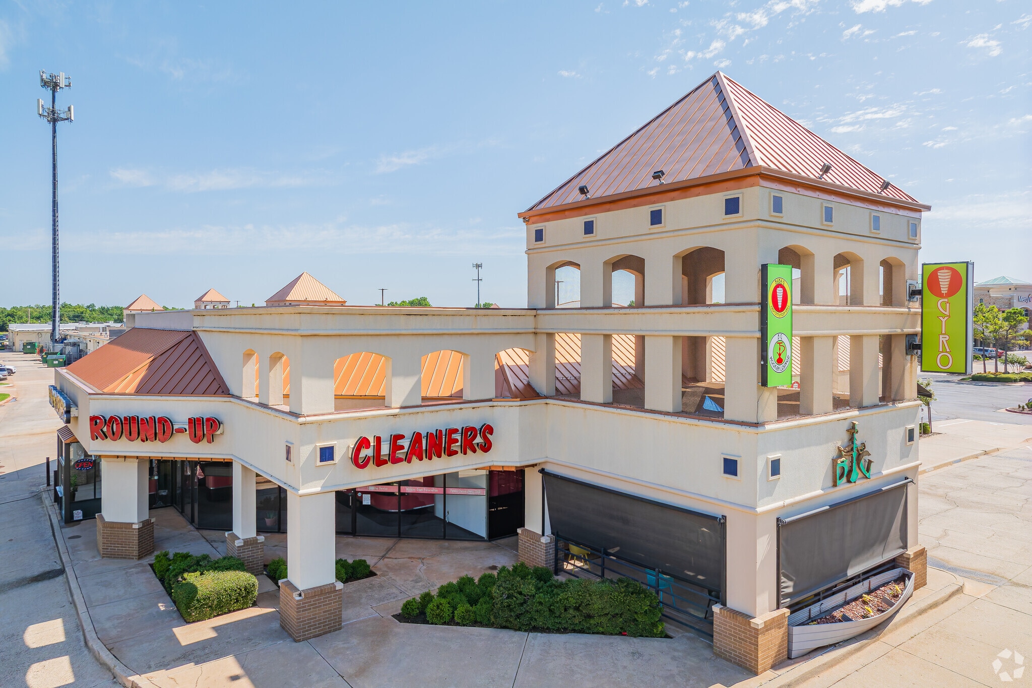 4401 W Memorial Rd, Oklahoma City, OK for lease Building Photo- Image 1 of 22