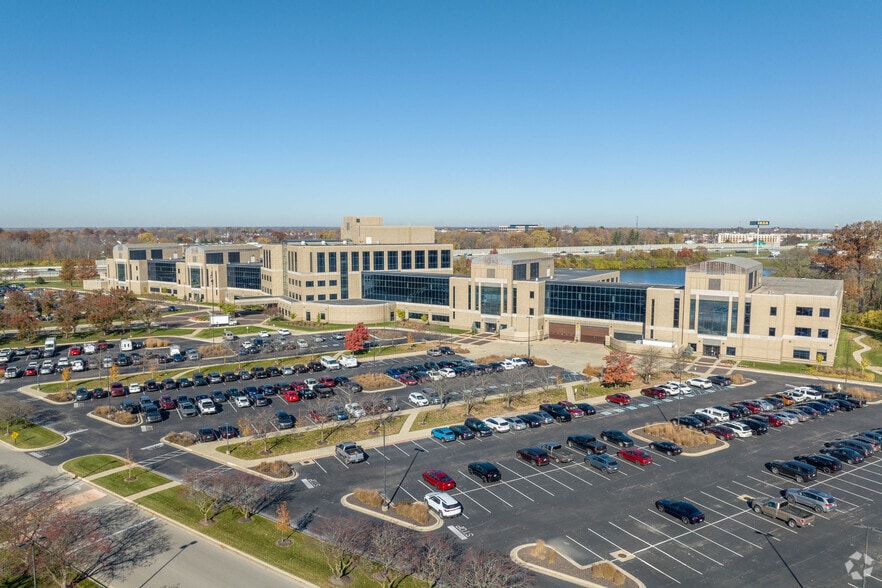 11100 USA Pky, Fishers, IN for lease - Building Photo - Image 3 of 25