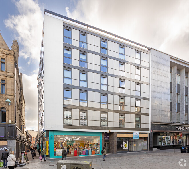 11-15 Fargate, Sheffield for lease - Building Photo - Image 1 of 3