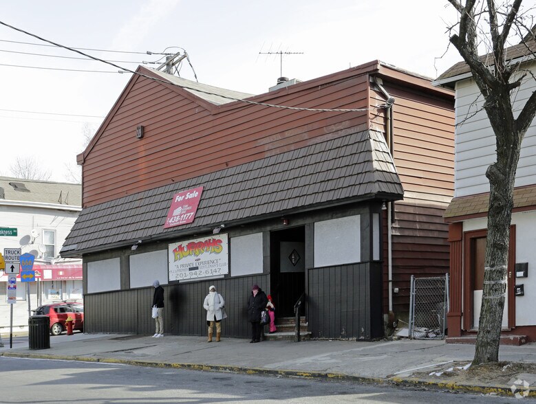 207209 Preakness Ave, Paterson, NJ 07502