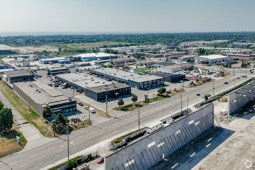 2666 Royal Windsor Dr, Mississauga, ON for lease - Aerial - Image 2 of 2