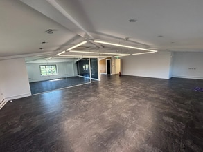 Rue des Caches, Guernsey for lease Interior Photo- Image 2 of 3