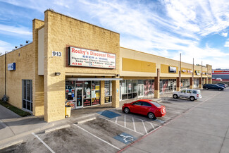 More details for 913 E Berry St, Fort Worth, TX - Retail for Lease