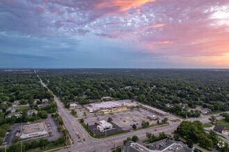 14900-15020 W 87th Street Pky, Lenexa, KS - aerial  map view