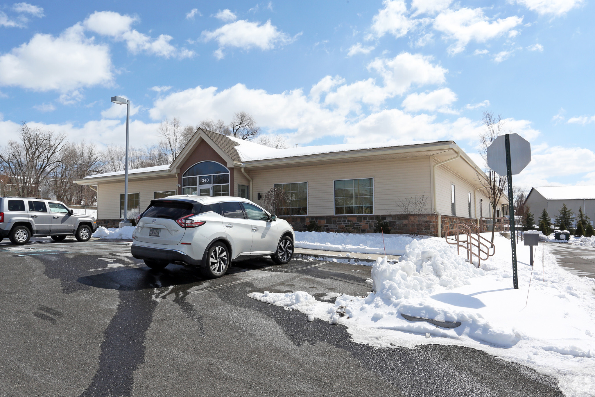 240 Pottstown Ave, Pennsburg, PA for sale Primary Photo- Image 1 of 1