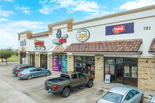 More details for 701 E Nolana Loop, Pharr, TX - Retail for Sale