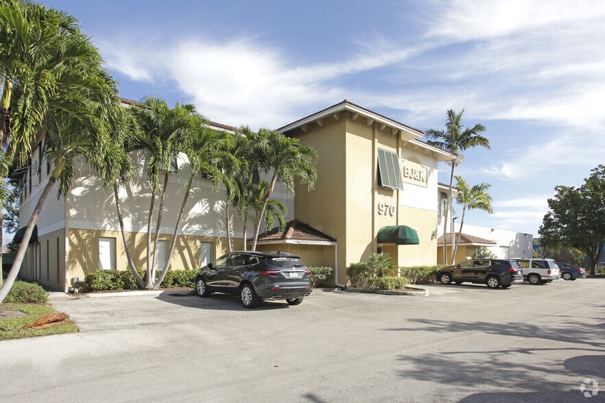 970 W Mcnab Rd, Fort Lauderdale, FL 33309