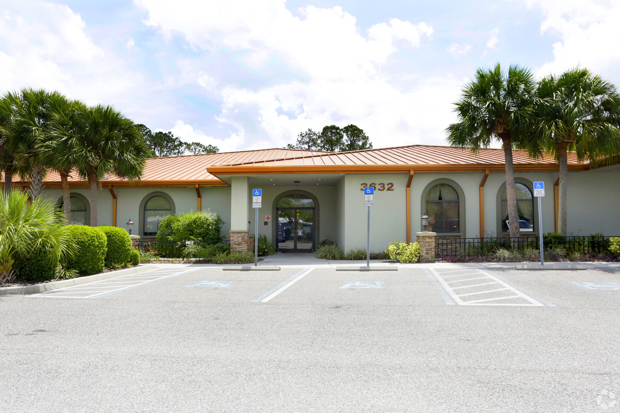 3632 Land O Lakes Blvd, Land O Lakes, FL 34639