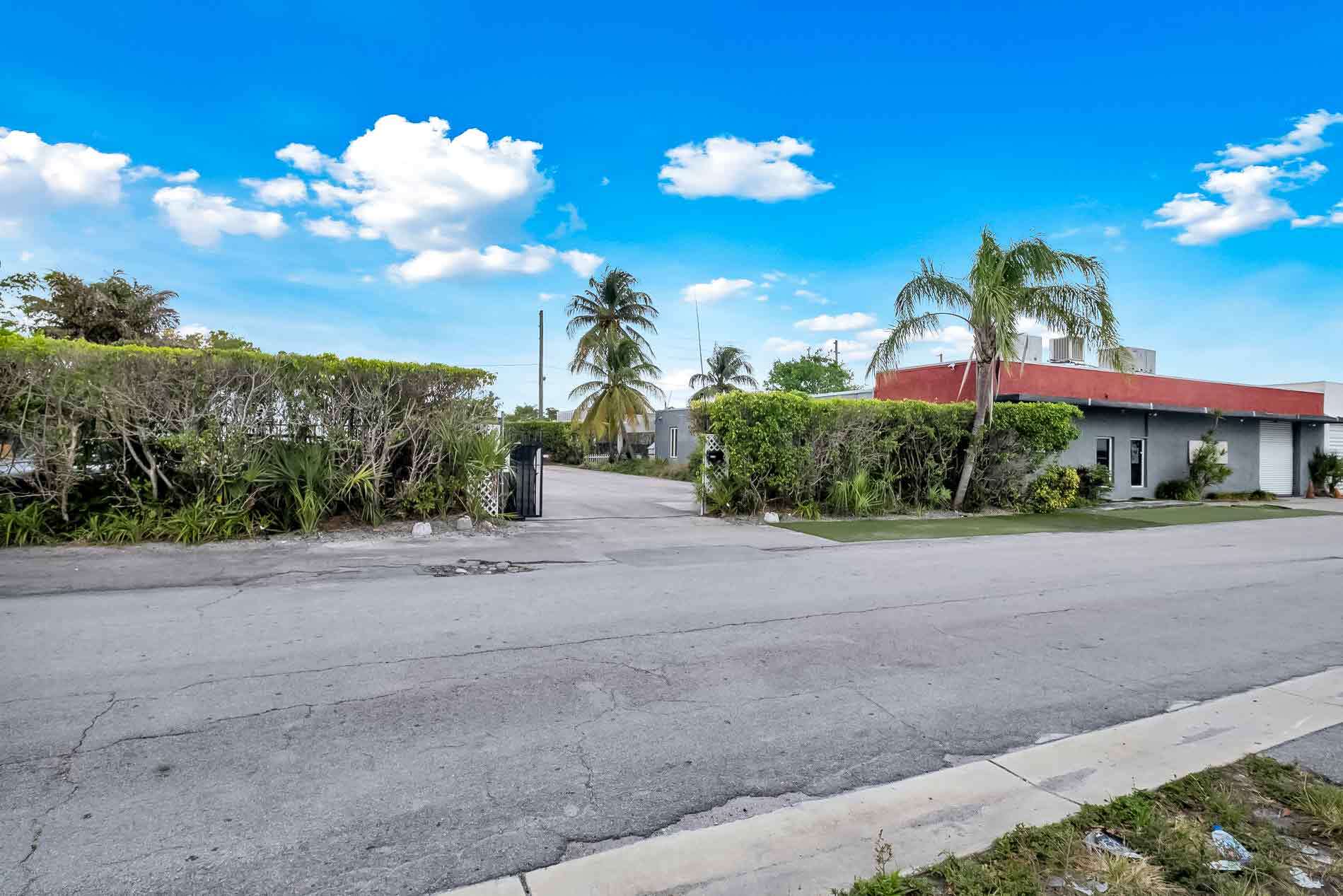 817 NE 4th Ave, Fort Lauderdale, FL for sale Building Photo- Image 1 of 1