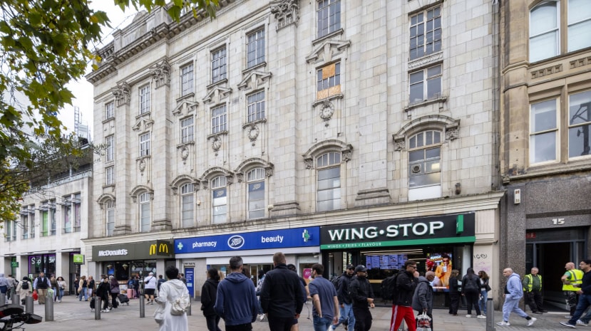 11-13 Piccadilly, Manchester for sale Primary Photo- Image 1 of 4