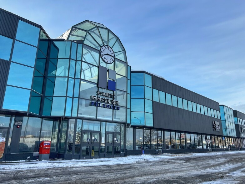 325 Rue Du Marais, Québec, QC for lease - Building Photo - Image 3 of 8