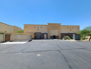 30900 Date Palm Dr, Cathedral City, CA for lease Building Photo- Image 2 of 7