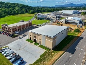 68 St John rd, Salem, VA for lease Building Photo- Image 2 of 4