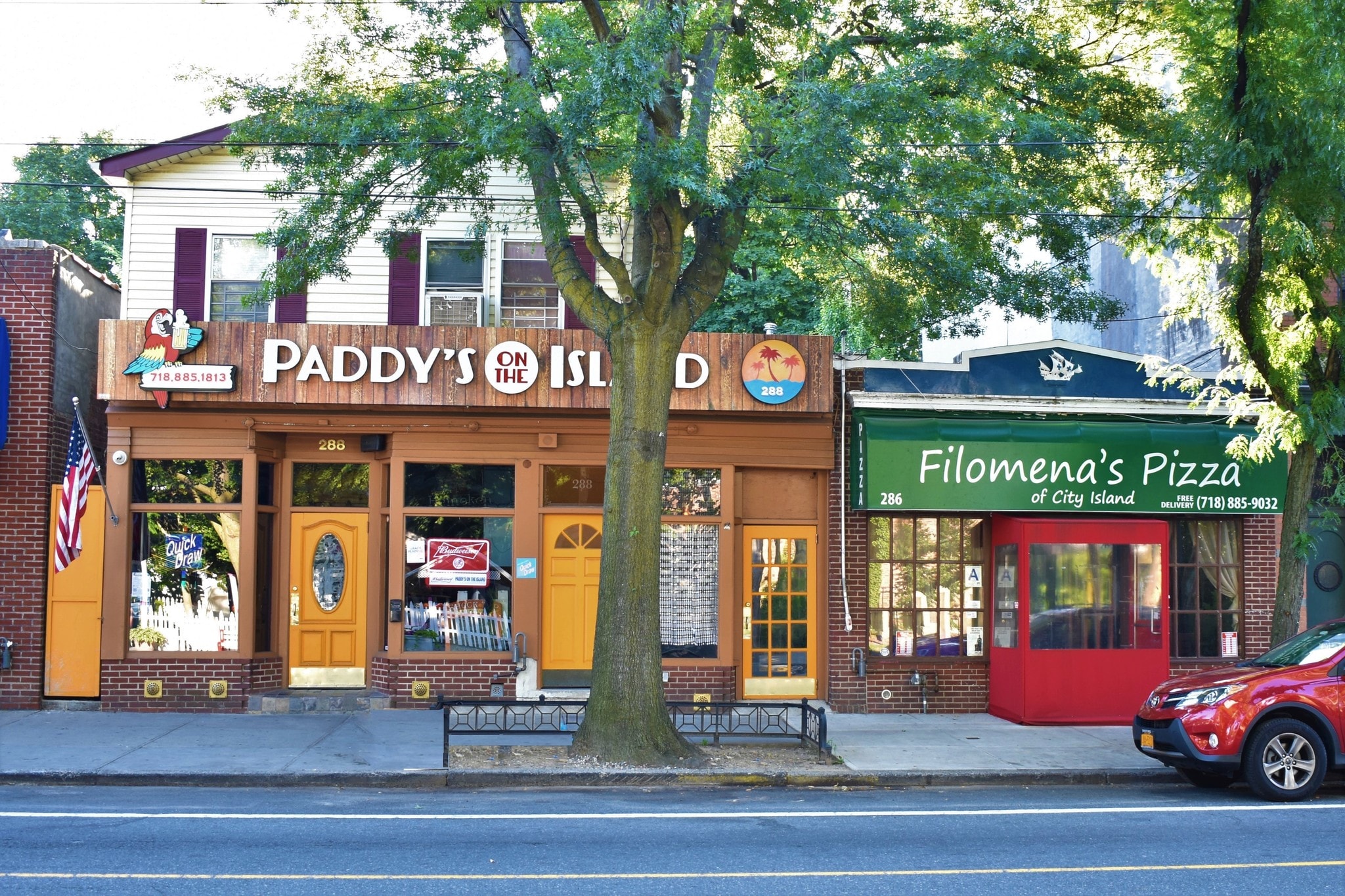 286-288 City Island Ave portfolio of 2 properties for sale on LoopNet.com Building Photo- Image 1 of 8