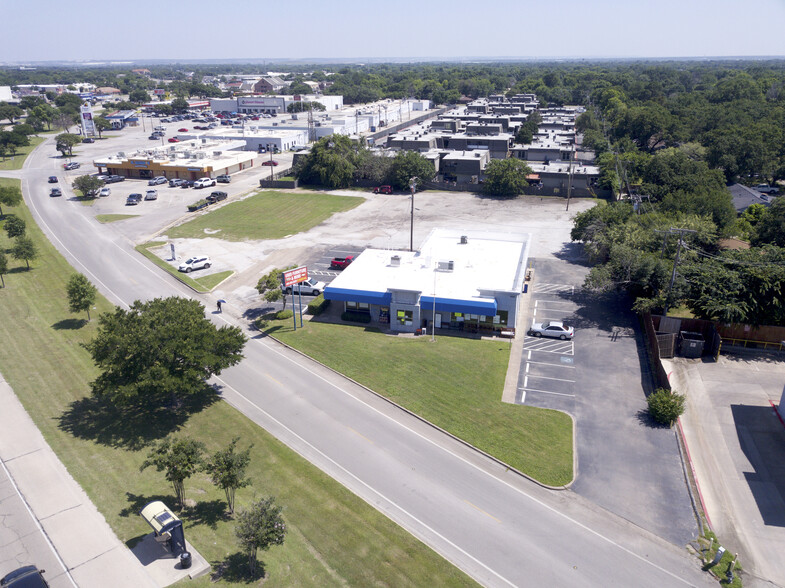 1928 W Irving Blvd, Irving, TX for sale - Building Photo - Image 1 of 1