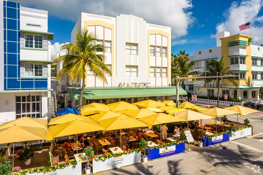 660 Ocean Dr, Miami Beach, FL for sale - Building Photo - Image 3 of 21