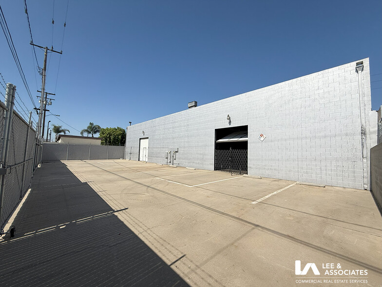 1638 W Cowles St, Long Beach, CA for sale - Building Photo - Image 2 of 9