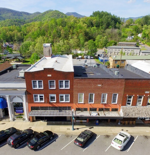 620 W Main St, Sylva, NC 28779