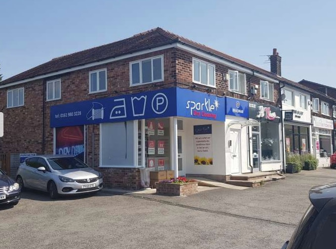 95A-95B Wood Lane, Altrincham for lease Primary Photo- Image 1 of 2