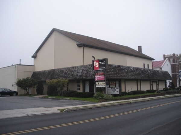 232 W Main St, Palmyra, PA for sale Primary Photo- Image 1 of 1