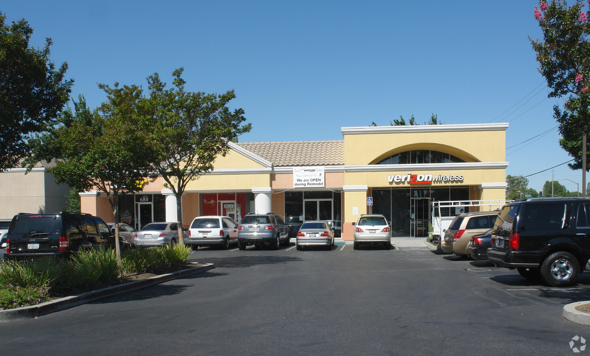 620-696 Blossom Hill Rd, San Jose, CA 95123 - Sunrise Plaza | LoopNet - Officemax Blossom Hill Road San Jose Ca