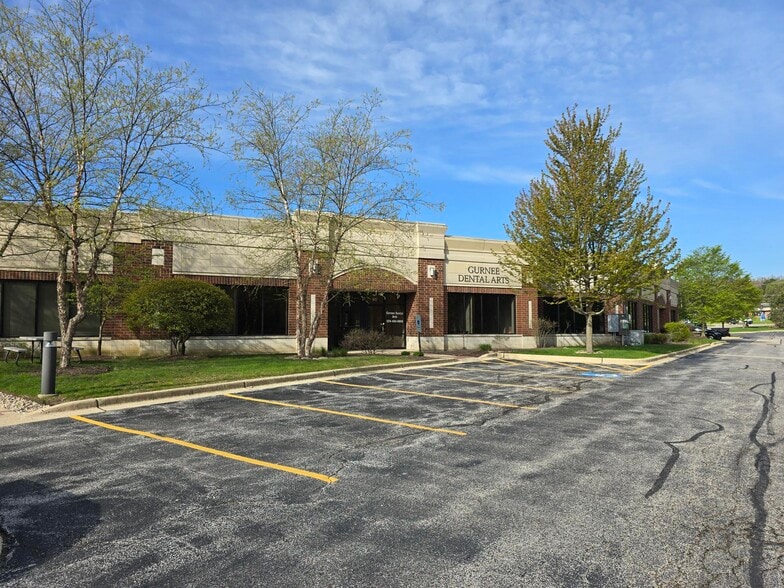 731 S Route 21, Gurnee, IL for sale - Building Photo - Image 2 of 37
