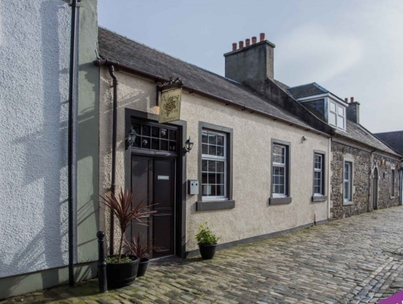 6 Glasgow Vennel, Irvine for sale Primary Photo- Image 1 of 1