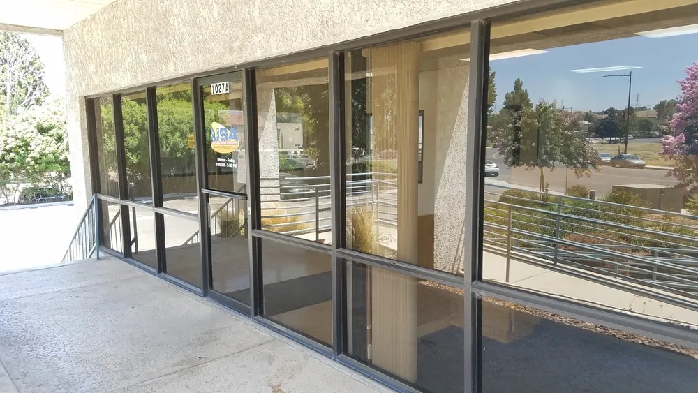 1023-1027 S Mt Vernon Ave, Colton, CA for lease Building Photo- Image 1 of 6