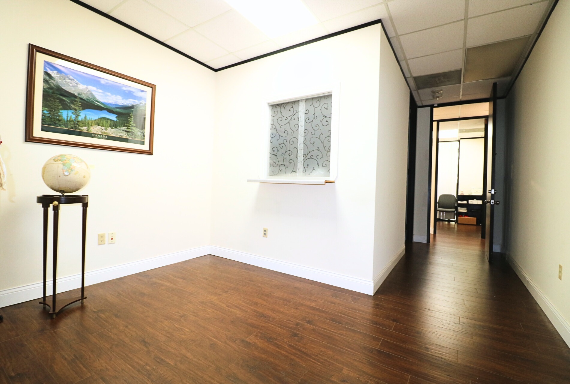 6100 Corporate Dr, Houston, TX for lease Interior Photo- Image 1 of 4