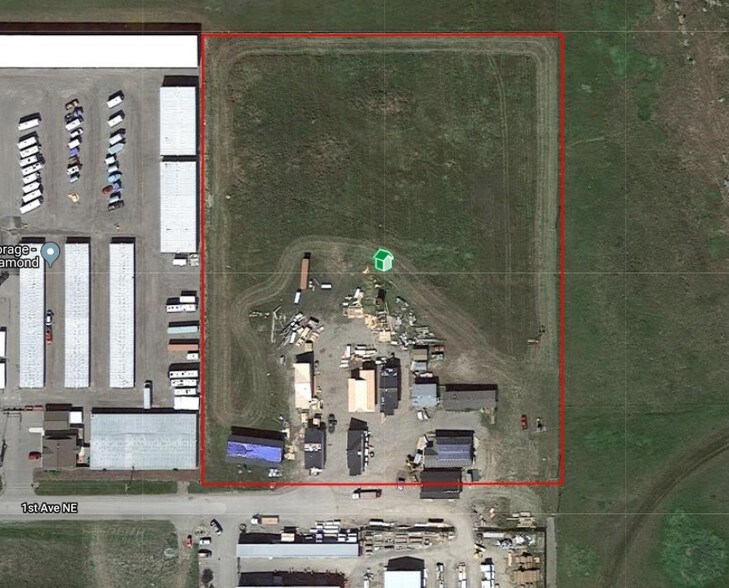 690 1st Ave NE, Black Diamond, AB T0L 0H0