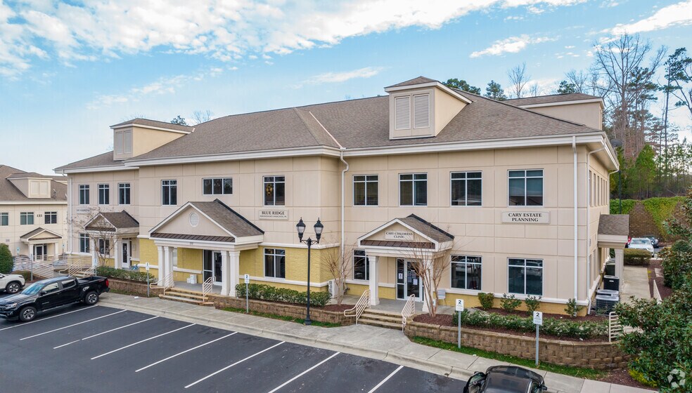 155 Parkway Office Ct, Cary, NC for sale - Building Photo - Image 1 of 7