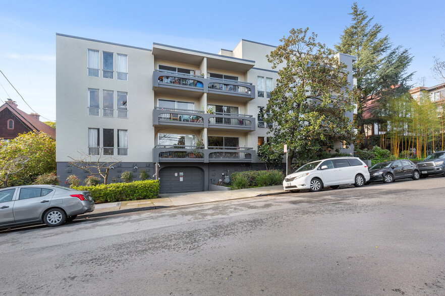 175 Santa Rosa Ave, Oakland, CA for sale - Building Photo - Image 1 of 24