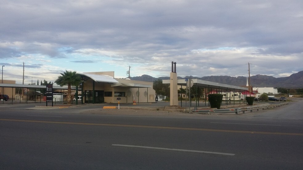 6800 Doniphan Dr, Canutillo, TX for sale - Building Photo - Image 1 of 1