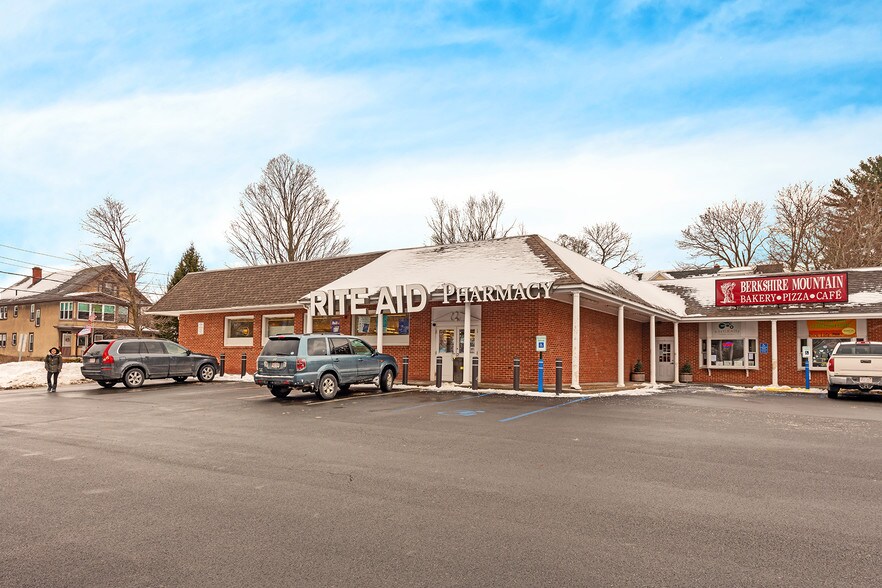 180 Elm St, Pittsfield, MA for lease - Primary Photo - Image 1 of 5