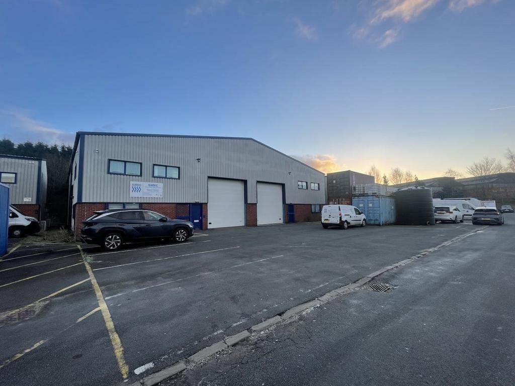 Galveston Grv, Stoke On Trent for lease Building Photo- Image 1 of 13