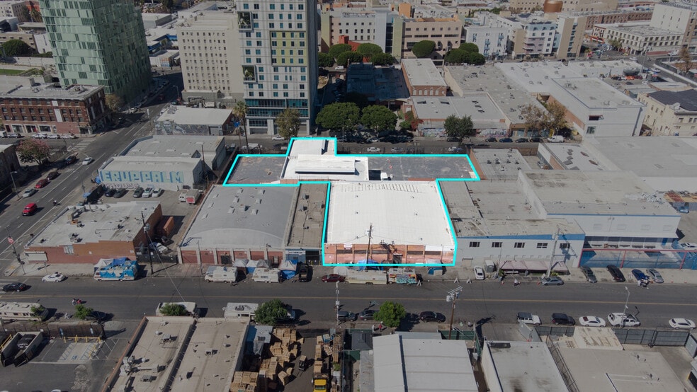 540-564 S Crocker st, Los Angeles, CA for sale - Building Photo - Image 1 of 24