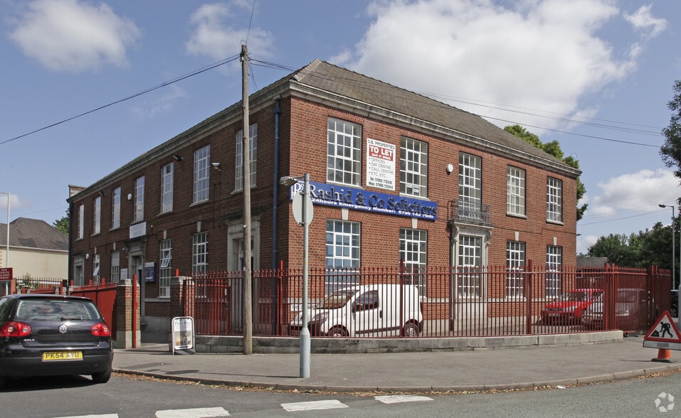Broad St, Bilston for sale - Primary Photo - Image 1 of 1