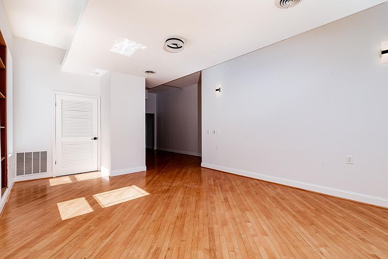 1337-1339 S Vandeventer Ave, Saint Louis, MO for sale - Building Photo - Image 3 of 11