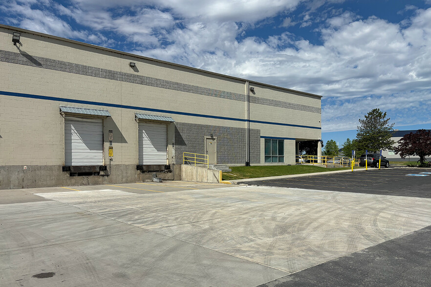 1855 S Fremont Dr, Salt Lake City, UT for lease - Building Photo - Image 2 of 2