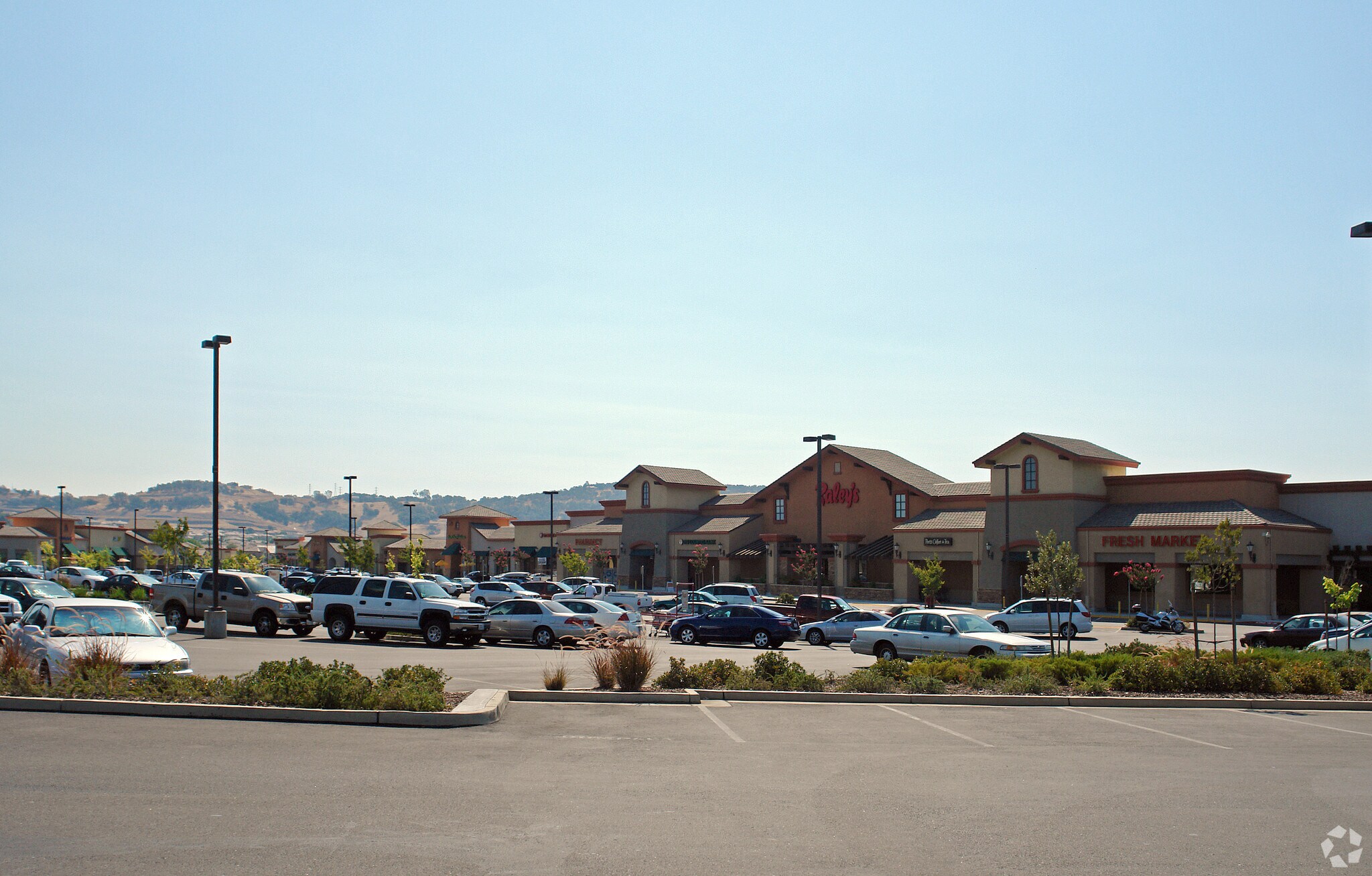 25005-25095 Blue Ravine Rd, Folsom, CA for lease Building Photo- Image 1 of 15
