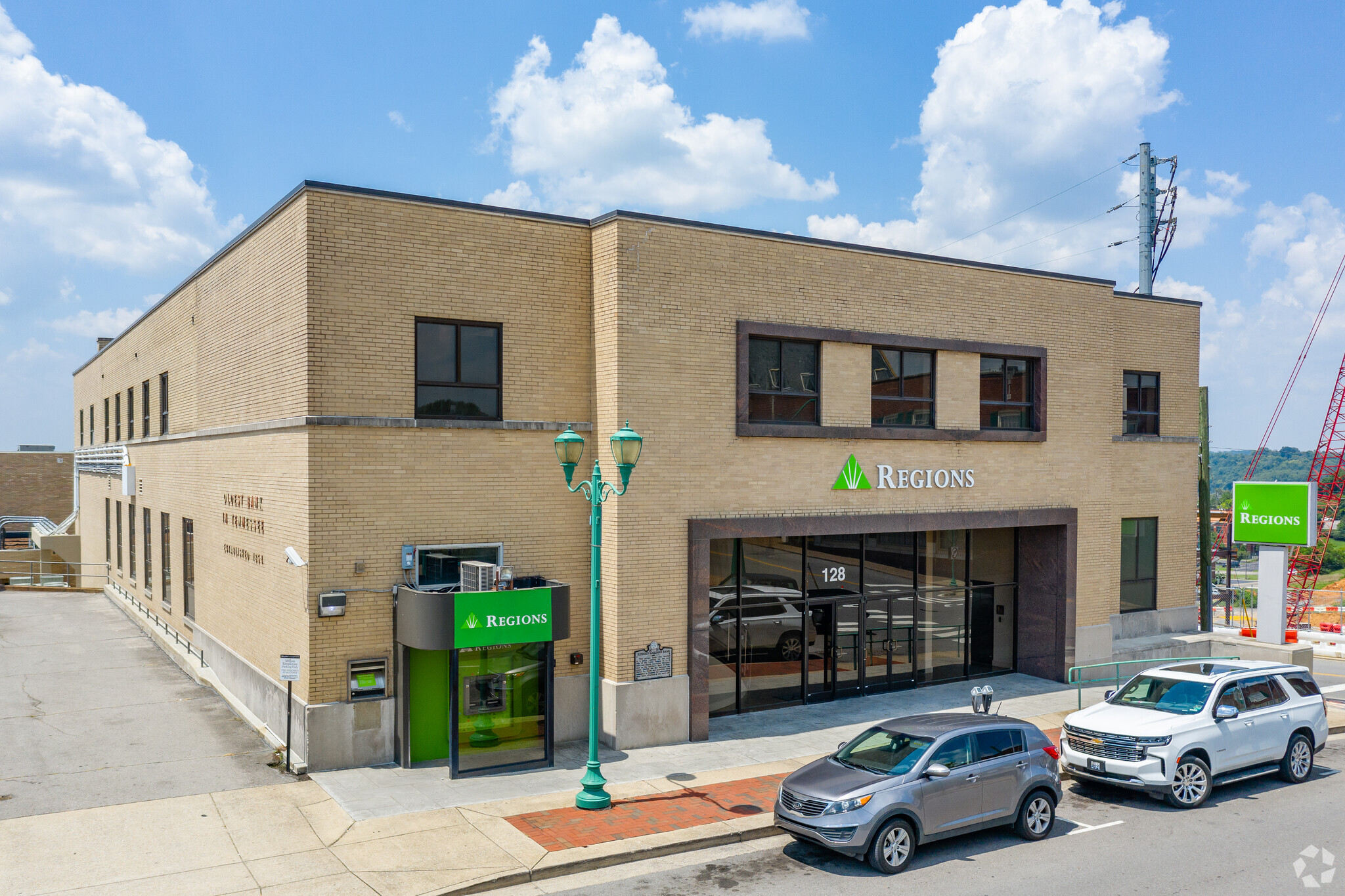 128 N 2nd St, Clarksville, TN for lease Building Photo- Image 1 of 8