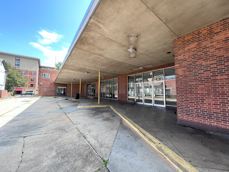 302-316 W Main St, Charlottesville, VA for sale - Building Photo - Image 1 of 7