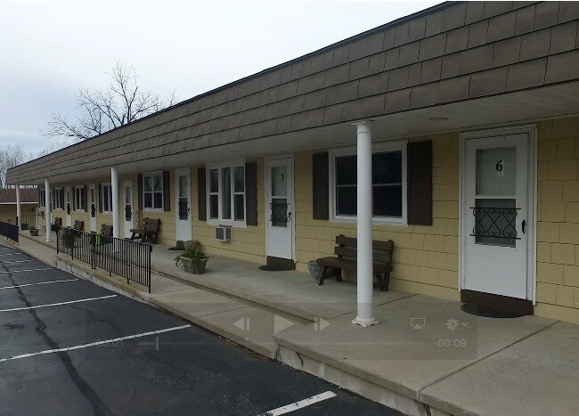 5418 State Route 104, Oswego, NY for sale - Building Photo - Image 1 of 1