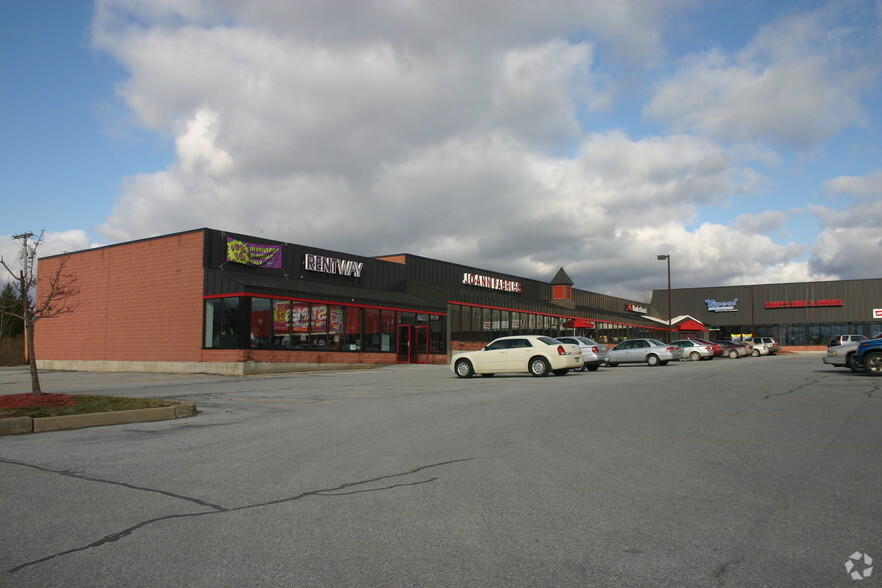 211-319 Swanton Rd, Saint Albans, VT for lease - Building Photo - Image 3 of 7