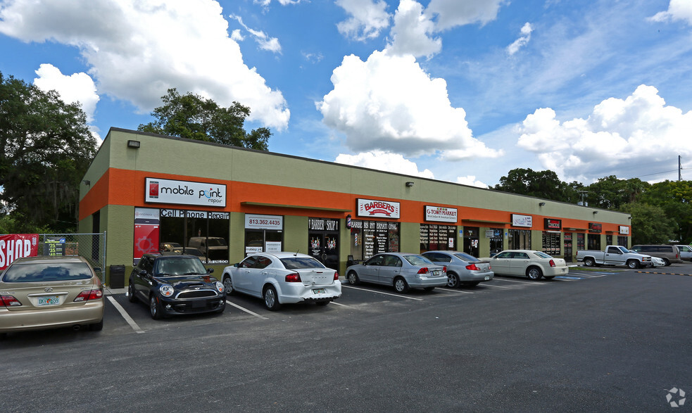 10509 N Nebraska Ave, Tampa, FL for lease - Primary Photo - Image 1 of 4