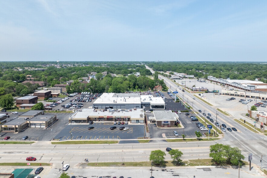 18320-18336 S Kedzie Ave, Homewood, IL for sale - Aerial - Image 2 of 4